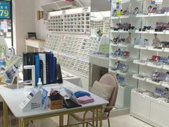 -诺柯视眼镜-蔡司依视路官方工厂店(淞南一店)