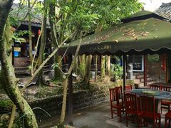 -土砂锅生态山庄·非遗砂锅雅鱼
