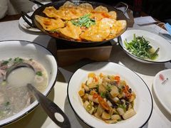 藕带螺丝-丁里羊肉小镇(太宁路口店)