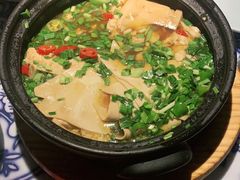 -卢大鲜鱼头捞饭(美利广场店)