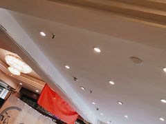 -鑫巴蜀小镇 · 水煮鱼专研店(玉桥店)