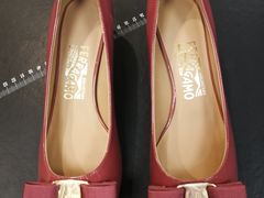 -爱革·洗衣改衣·洗鞋修鞋·洗包修包·奢侈品护理(宝地广场店)