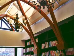 -钟书阁(松江泰晤士小镇店)