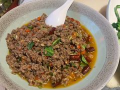 傣味辣炒牛肉-蔼若春.传承三十年云南菜(金碧公园店)