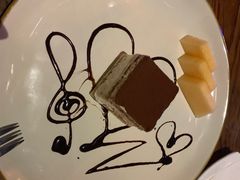 提拉米苏-SISTERS BAR RESTAURANT川意酒馆(嘉善老市H楼店)