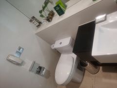 -上海浦东假日酒店