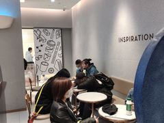 用餐区-喜茶(北京华贸购物中心店)