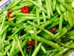 -辣妹子烧烤店(河北大道店)