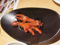 连骨头都不剩的鸡爪-佬肥猫(南翔印象城MEGA店)
