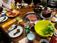 -明洞阿姨·韩式酱蟹烤肉·创意料理(三元桥店)