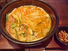 -银米·云南传统过桥米线(双廊黑金冠店)