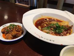 -成都你六姐·牛肉冒菜(城市集市合生汇店)