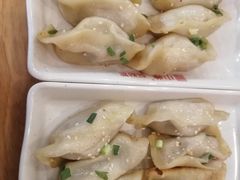 牛肉鍋貼-小姜锅贴(凤凰街店)