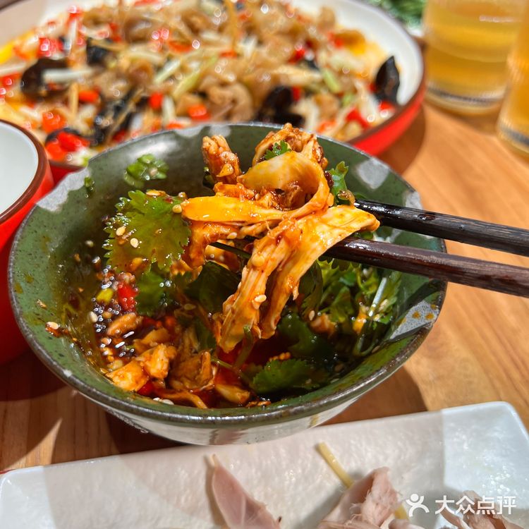 在中和!热辣自贡菜,就来熙掌柜~