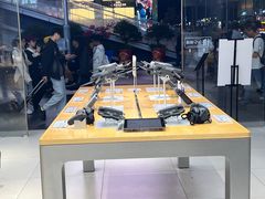 -DJI大疆(深圳华强北曼哈授权体验店)