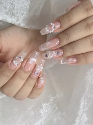 -赢韵美甲美睫瑞士净斑中心