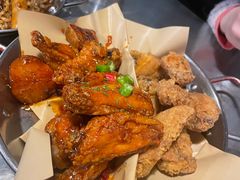 炸鸡翅一半一半-富乐满韩国正宗炸鸡韩国料理(虹泉路店)