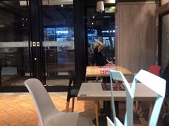 -肯德基(珠峰店)