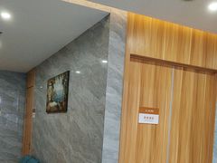 -上海仁爱医院口腔科 · 种植