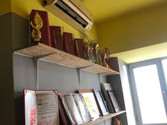 -艺桉余音琴行(火神庙分店)