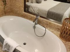 -绍兴鉴湖君澜大酒店