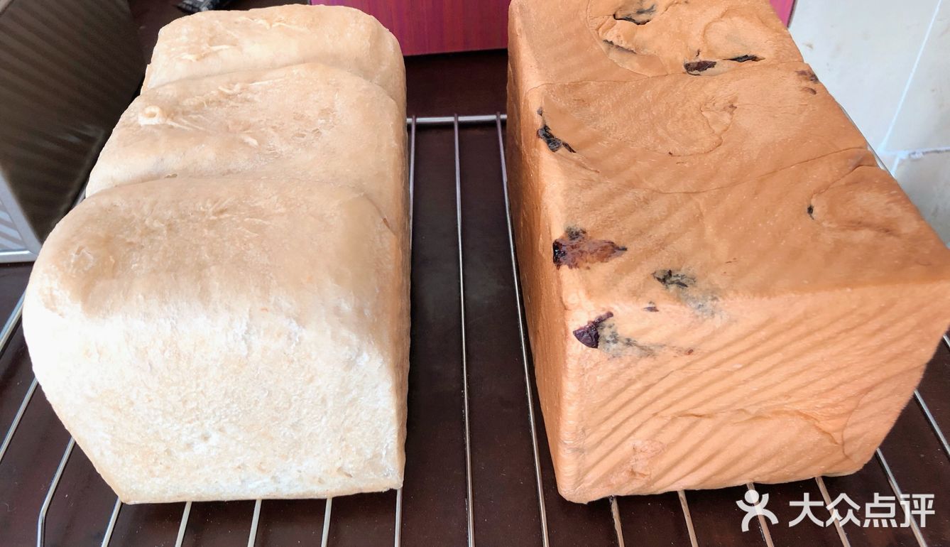 算是头一次做吐司 还不错,成功啦