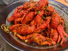 -肥肥虾庄·金牌油焖大虾(汉口城市广场店)