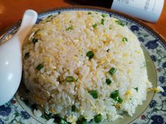 蛋炒饭-炉小二铜锅牛蛙•川湘菜(三里屯店)