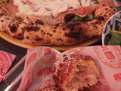 -BOTTEGA意库(中骏世界城店)