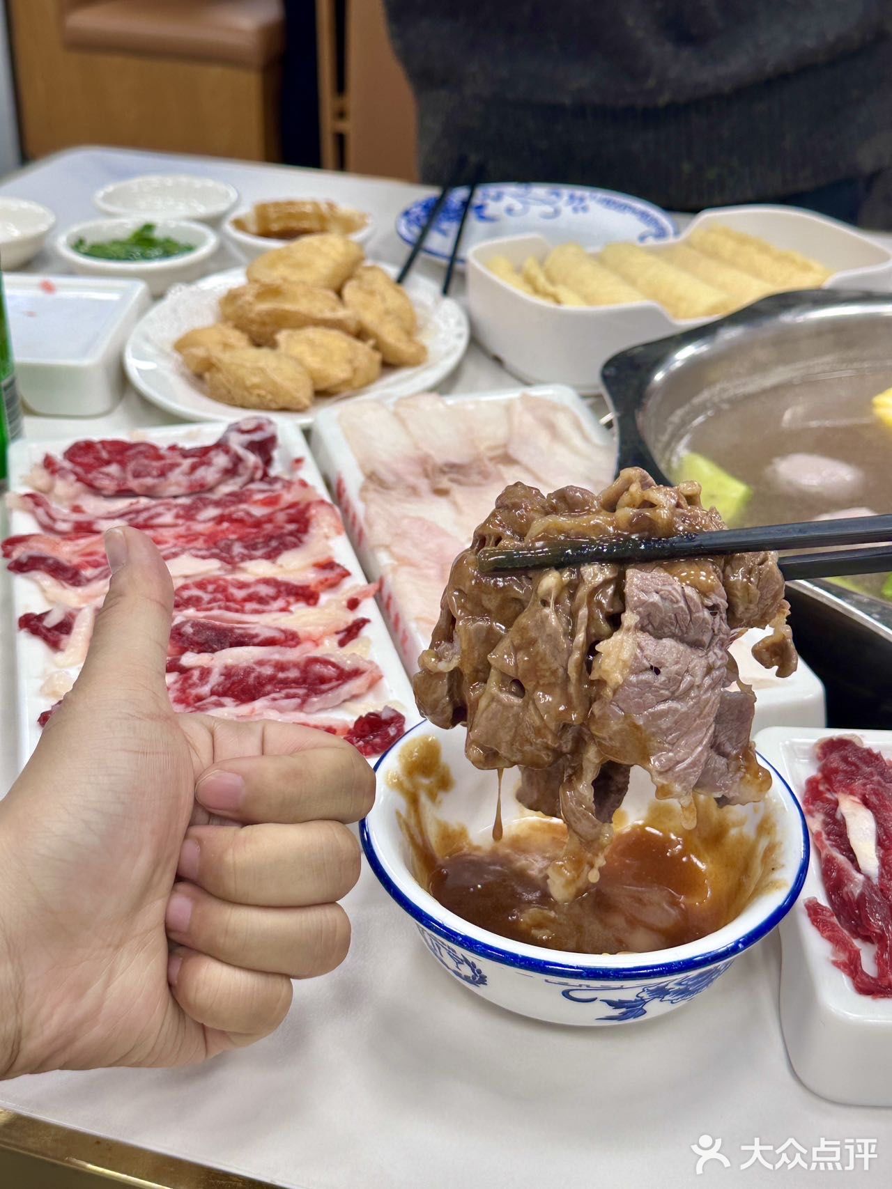牛肉火锅9⃣️汕头的！汕头的！啊啊啊这一大盘手打牛肉丸🥹