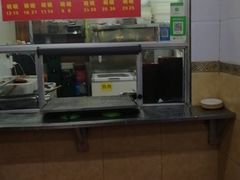 -春雨羊汤店(广开四马路总店)
