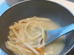 -赶海部落海鲜城(海阳路店)