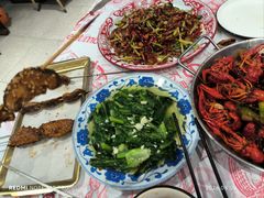 -老班长·小龙虾·鲜货烧烤大排档(金街美地店)