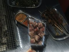 -马路牙子烧烤音乐酒馆(望京店)