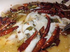 -桂二老坛酸菜鱼(三街两巷店)