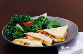 Mexican Spicy Beef Cheese Tacos