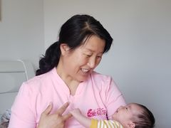 -爱贝尔高端月嫂(母婴护理)