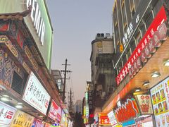 -黄兴南路步行商业街