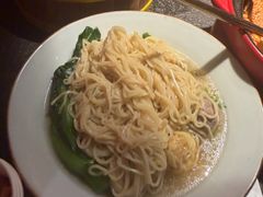 -蝴蝶里·粤菜·点心(滨江龙湖店)