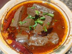 麻辣鸭血-南京大牌档(香港广场店)