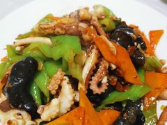 辣炒八爪鱼-宾朋海鲜美食餐厅·特色美食(兴海路店)