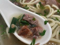 -德元兰州纯汤牛肉面(深圳首店)