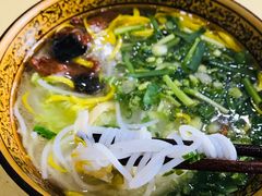 -桥香园云南过桥米线(金马碧鸡店)