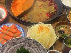 -萍姐火锅·公路夜市(武汉首店)