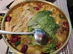 香辣美蛙鱼头-云晓光头烧烤吧(川沙绿地店)