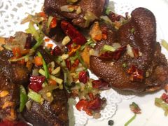 猪蹄-龙梅肥肠鱼(明瓦廊店)
