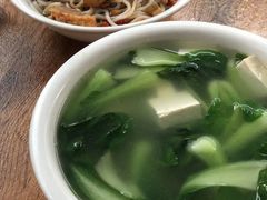 -牛八宝桂林米粉(八里庄店)