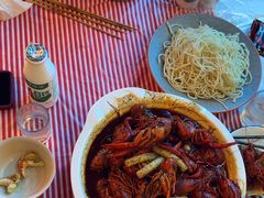 -金陵大勇烧烤·小龙虾·海鲜大咖(竹山路店)