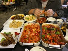 -聚汇三少·龙虾·中餐厅(莫邪路新天地店)