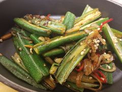炒秋葵-小大董·烤鸭(王府井apm店)